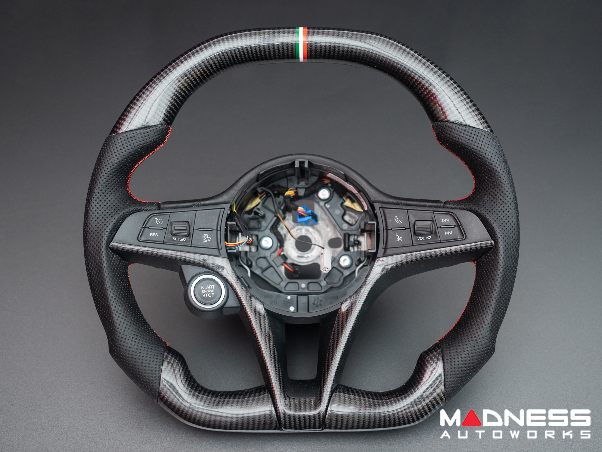 Alfa Romeo Giulia Steering Wheel - Carbon Fiber - Flat Top/ Flat Bottom - w/ Italian Stripe - Non QV Models - Perforated Leather 